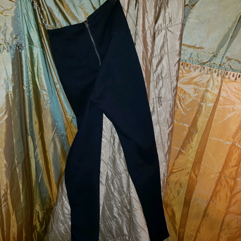 High waisted jeans